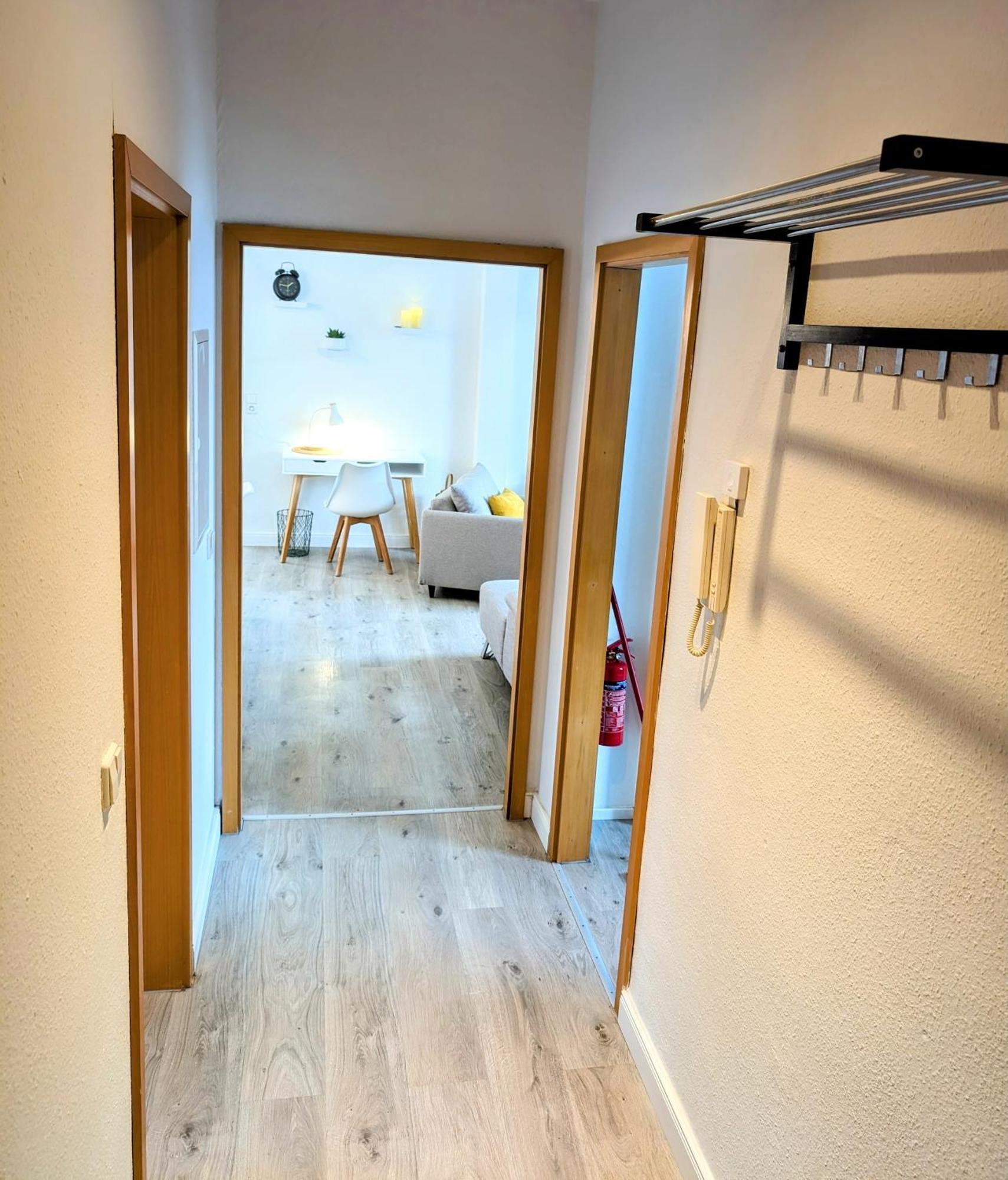 Casa Apartment Modern Vintage Flexibilitaet Pur- Perfektes Apartment Fuer Familien Und Geschaeftsreisende 5 Schlafplaetze, Vollausstattung, Amazon Prime & Parkplatz Inklusive Magdeburg Ngoại thất bức ảnh